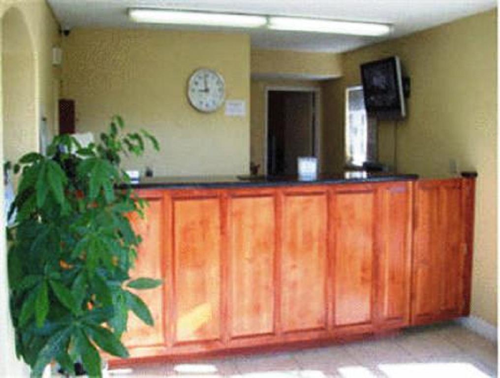 Days Inn By Wyndham Turlock Buitenkant foto